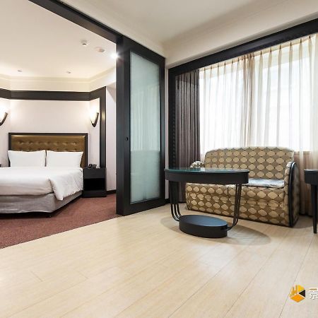 Wowhappy Daan Hotel Taipei Exterior photo